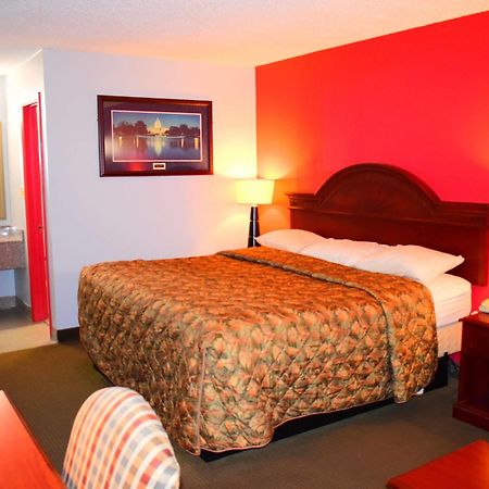 Economy Inn Литъл Рок Екстериор снимка