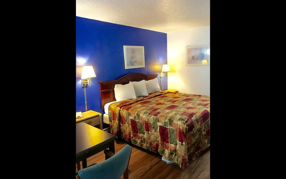 Economy Inn Литъл Рок Екстериор снимка