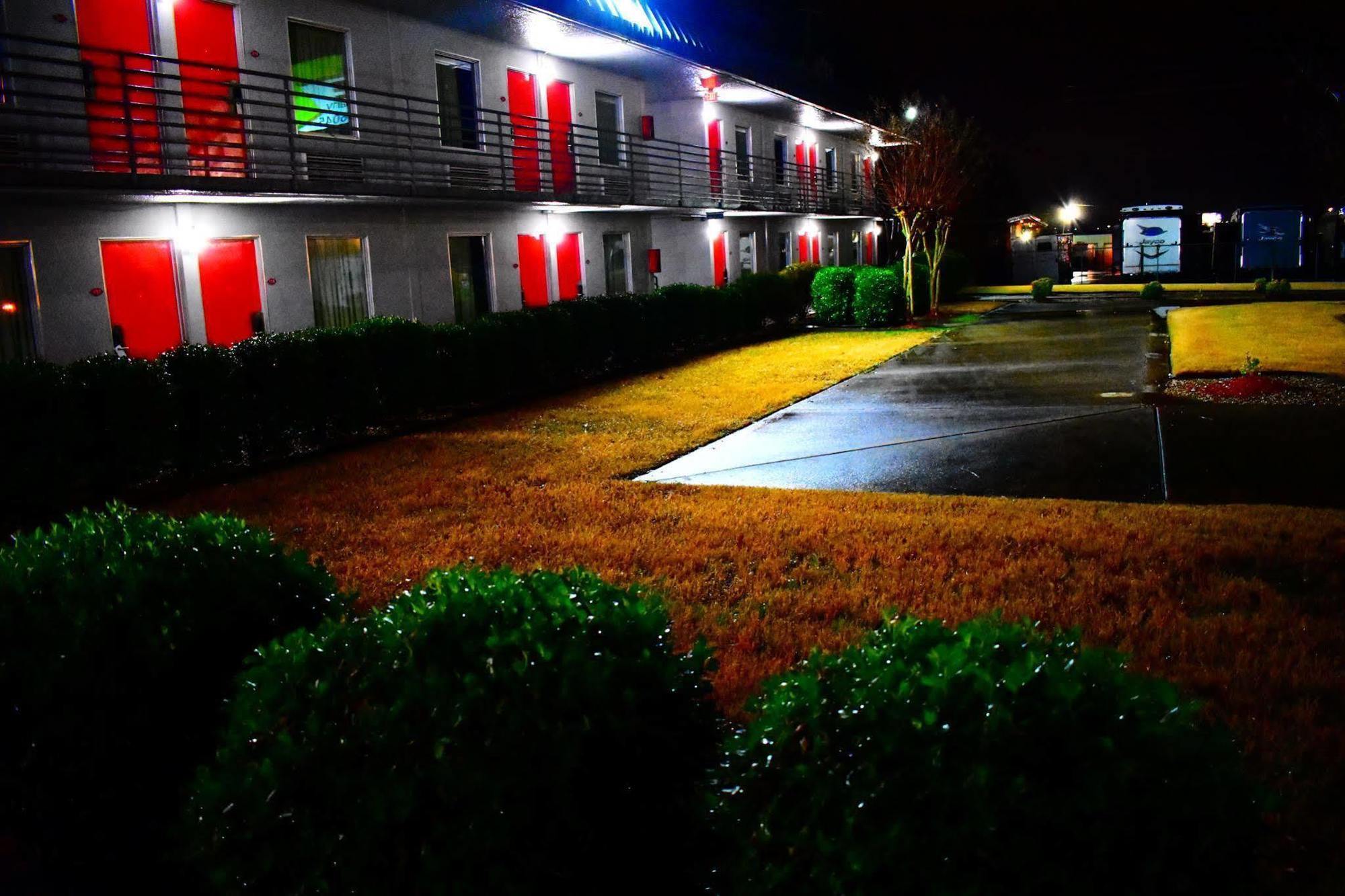 Economy Inn Литъл Рок Екстериор снимка