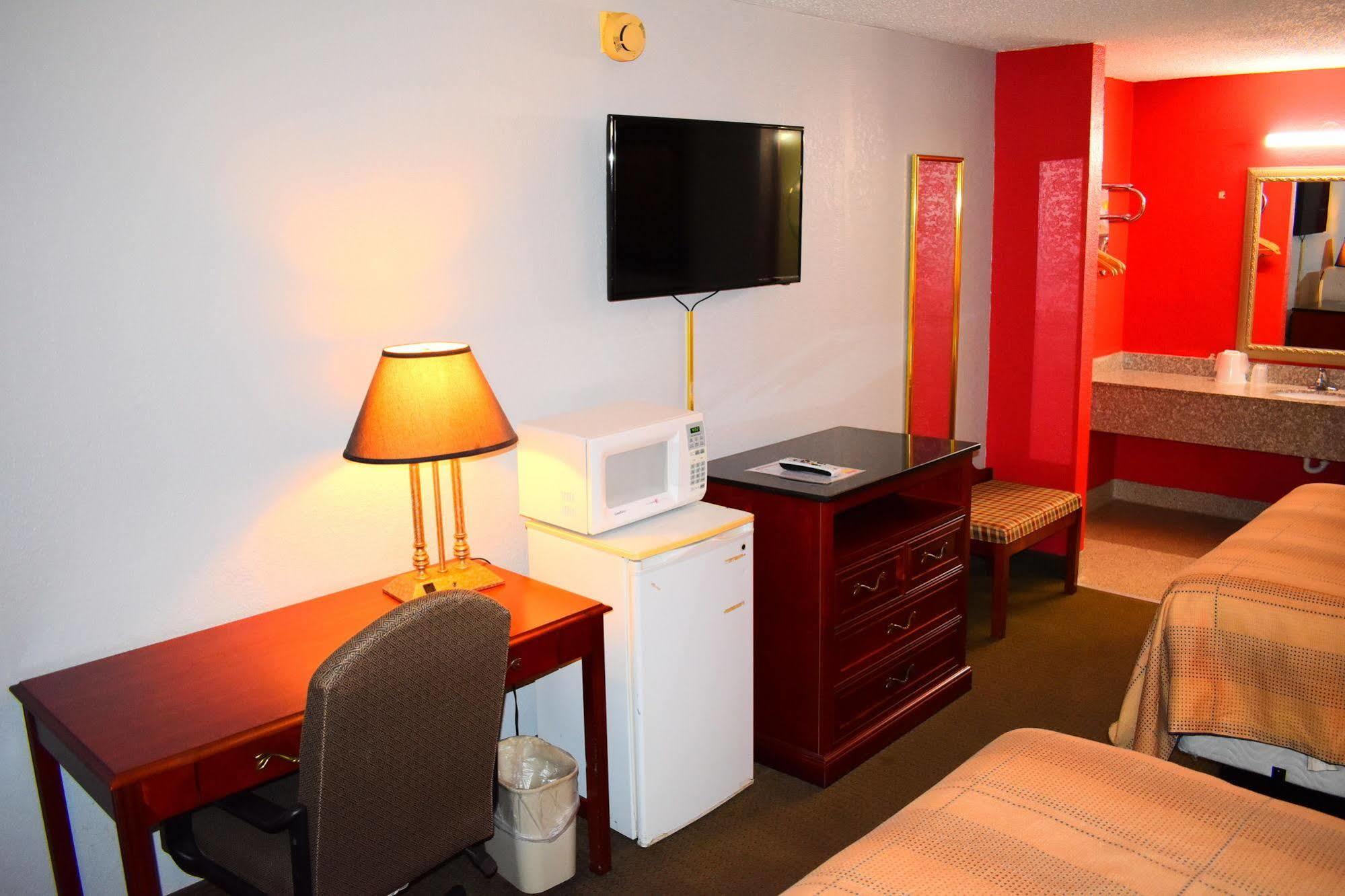 Economy Inn Литъл Рок Екстериор снимка