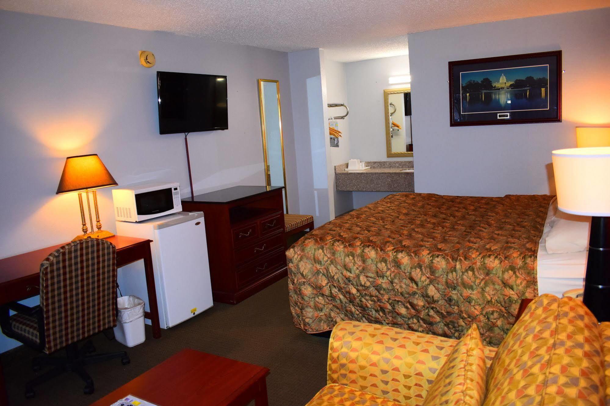 Economy Inn Литъл Рок Екстериор снимка